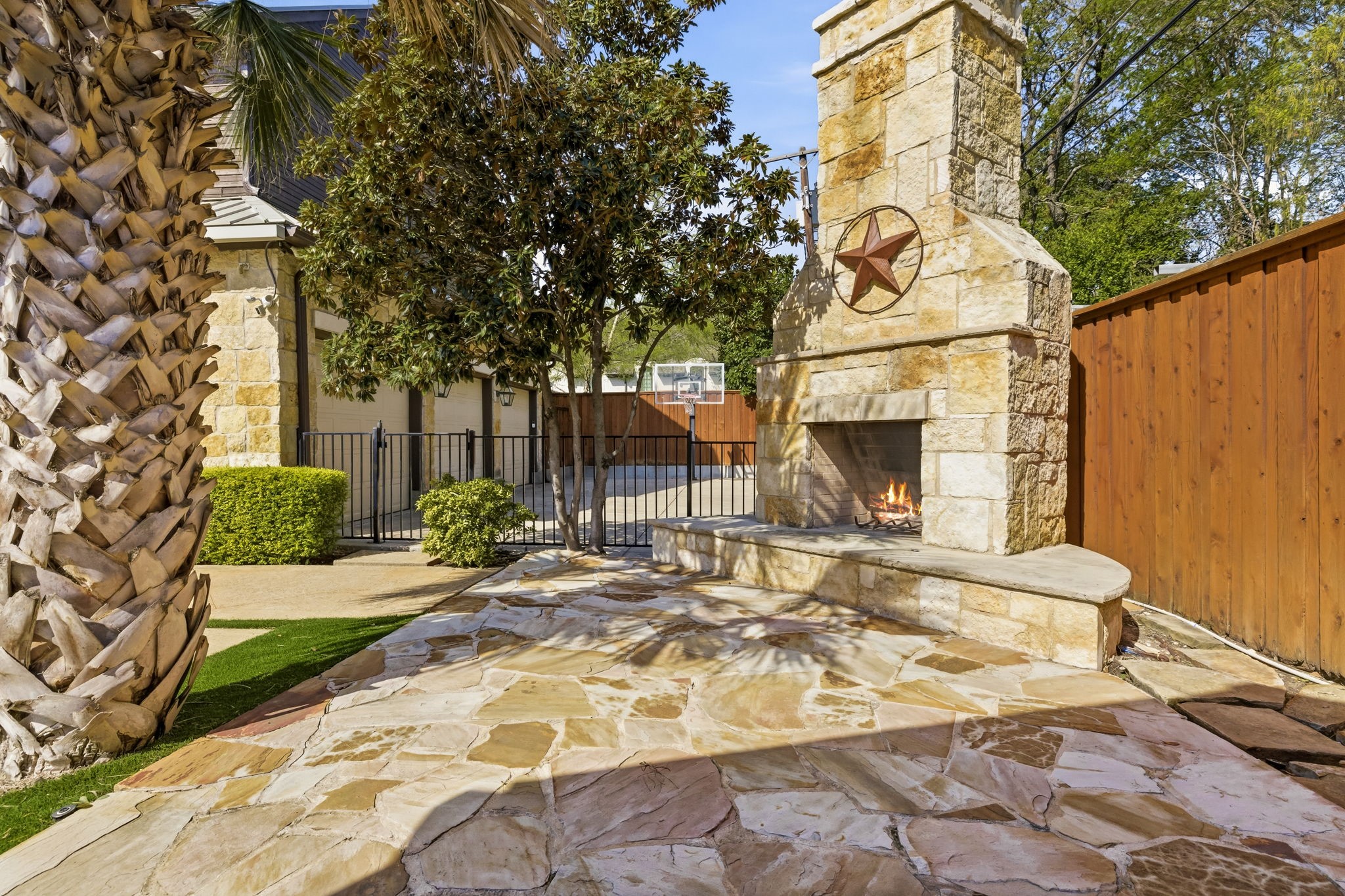 6215 Rex Drive Dallas TX 75230