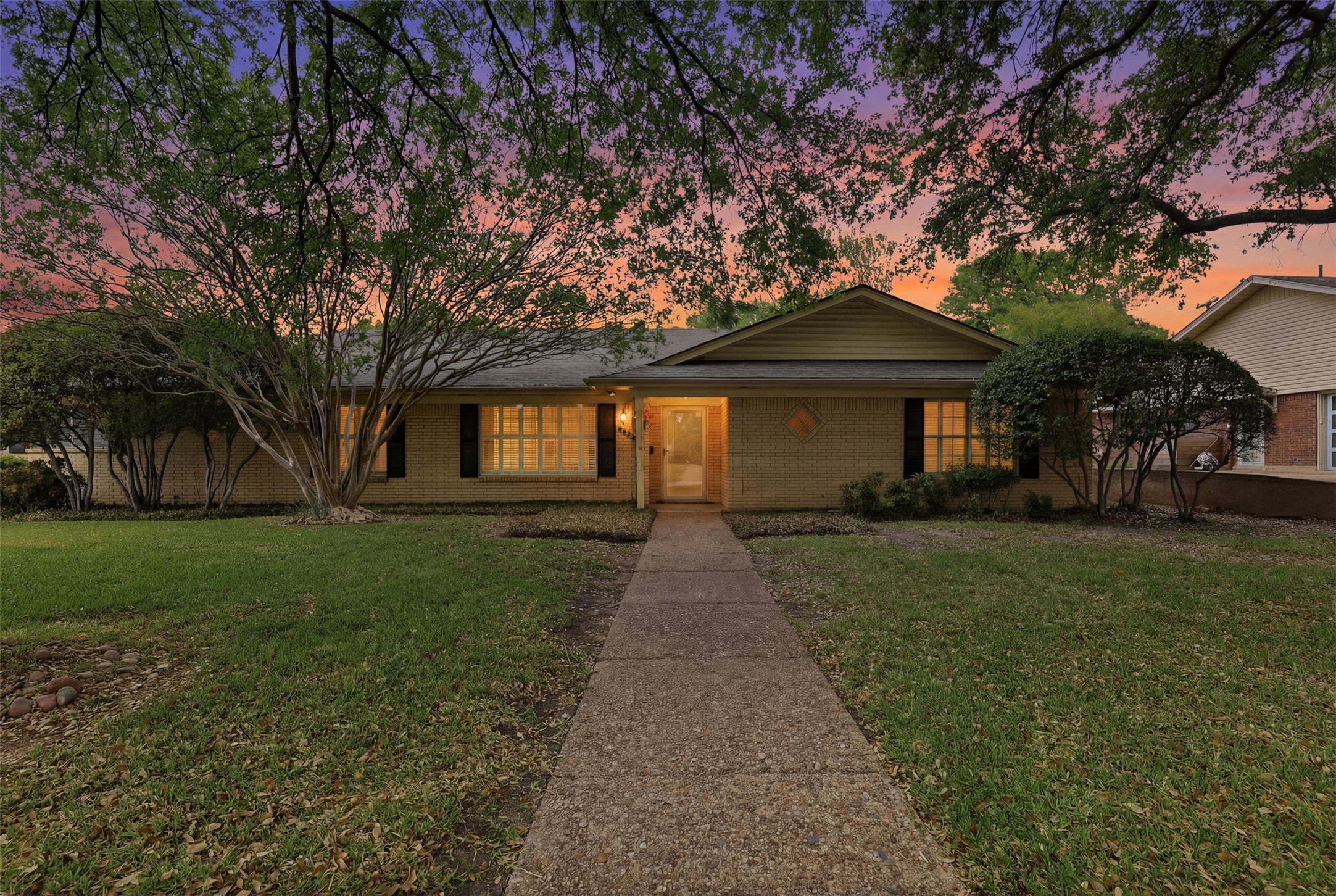 3820 Walton Avenue Fort Worth TX 76133