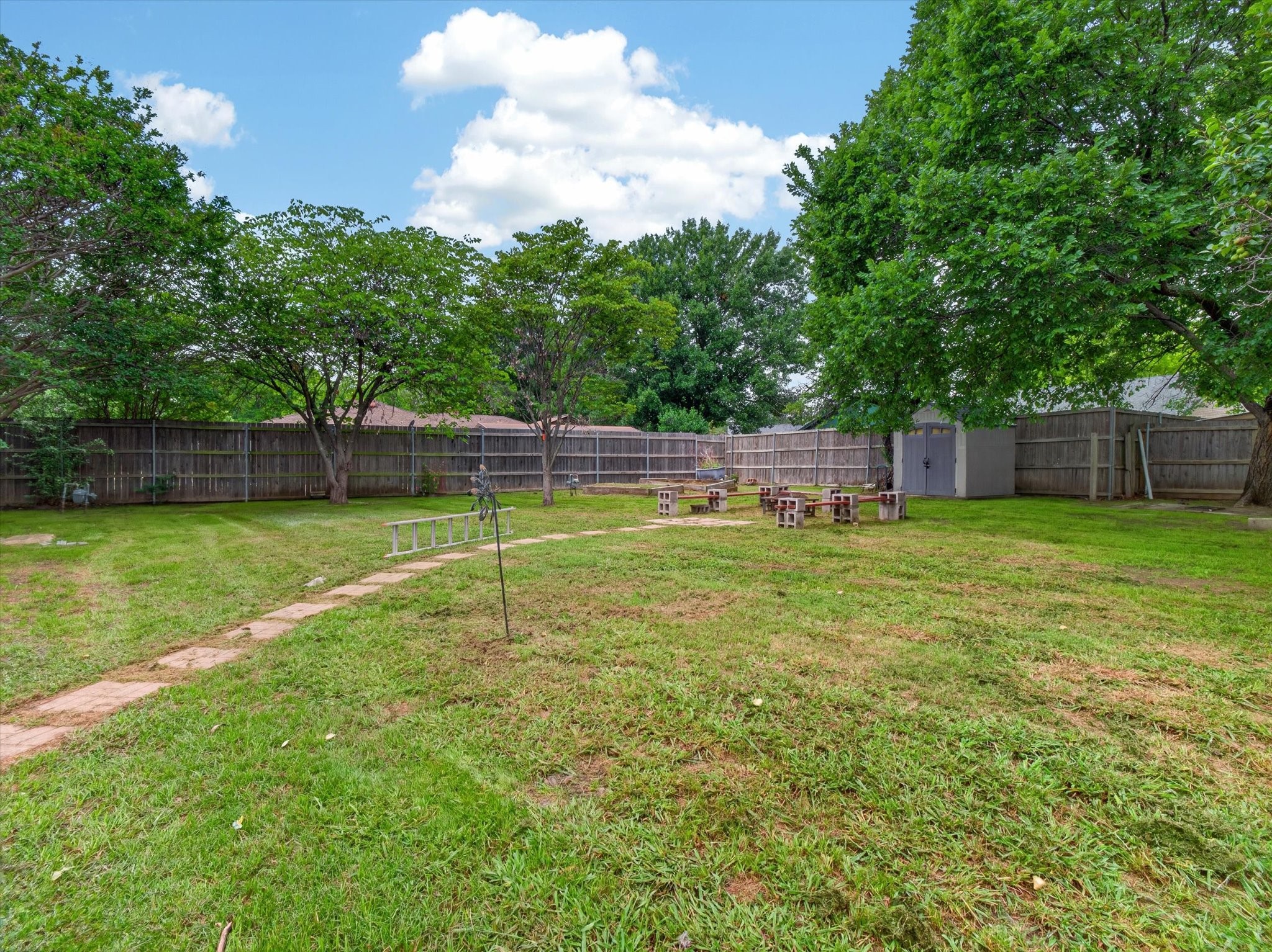 3209 Broken Arrow Road Denton TX 76209