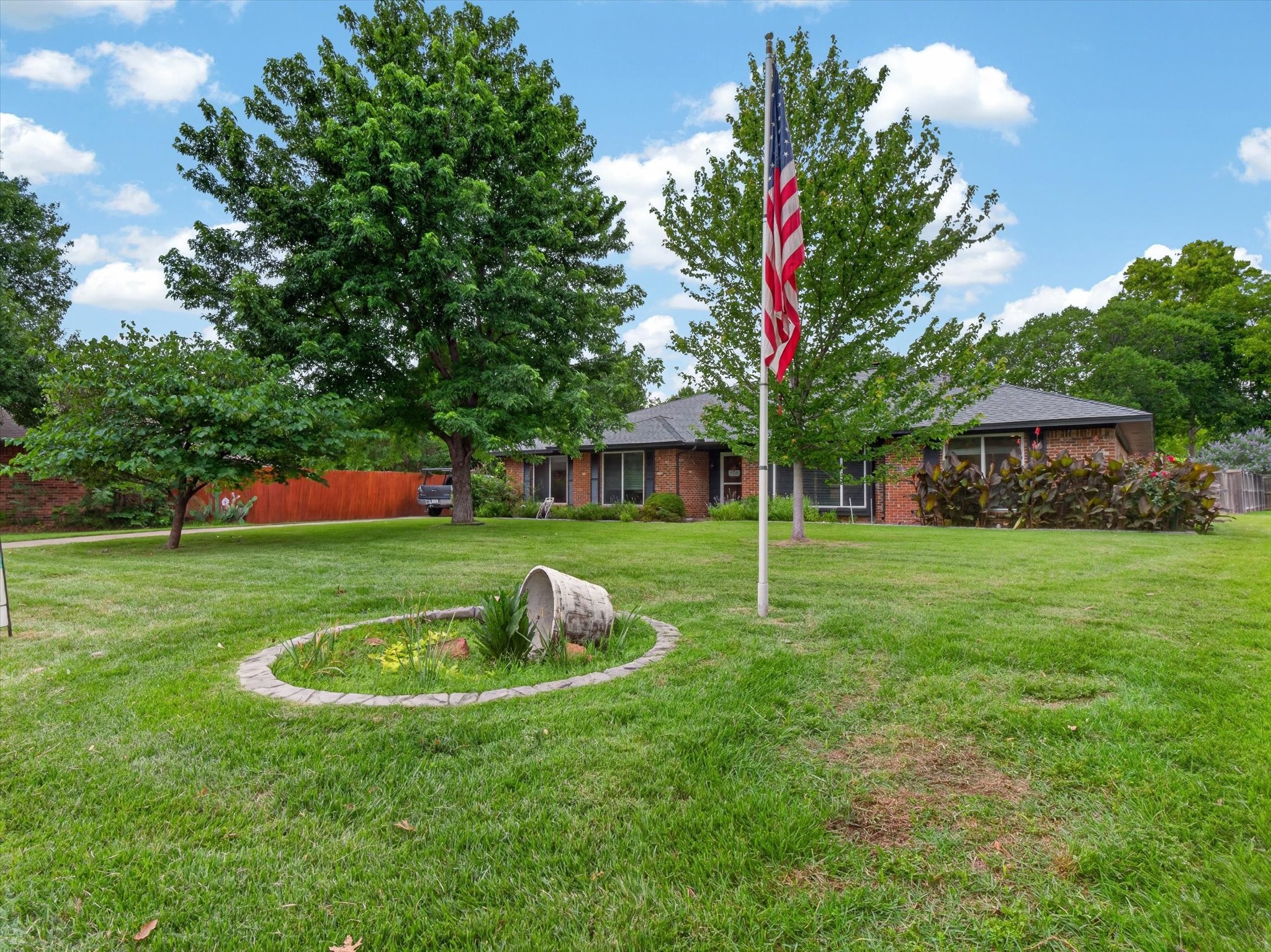 3209 Broken Arrow Road Denton TX 76209
