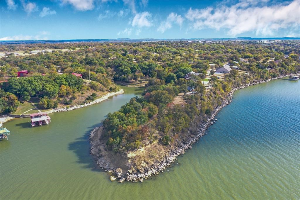 614 Twin Hills Road Lake Bridgeport TX 76426