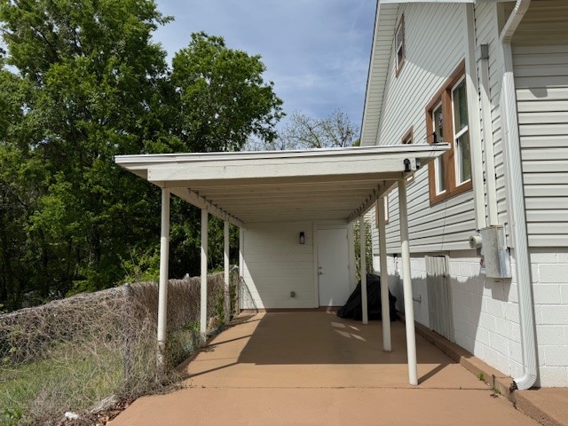 1400 W Chestnut Denison TX 75021