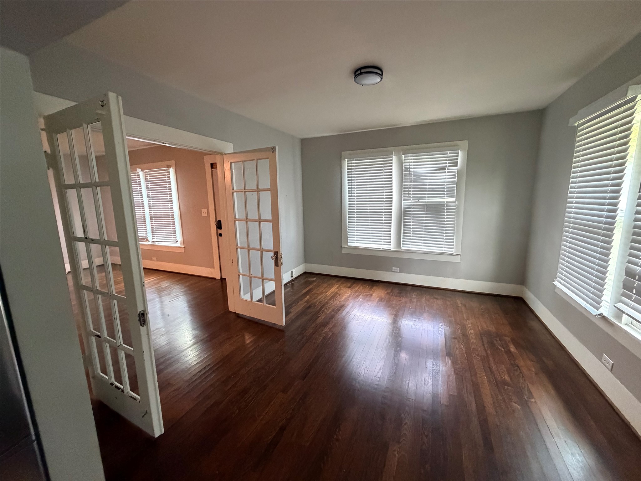 1400 W Chestnut Denison TX 75021