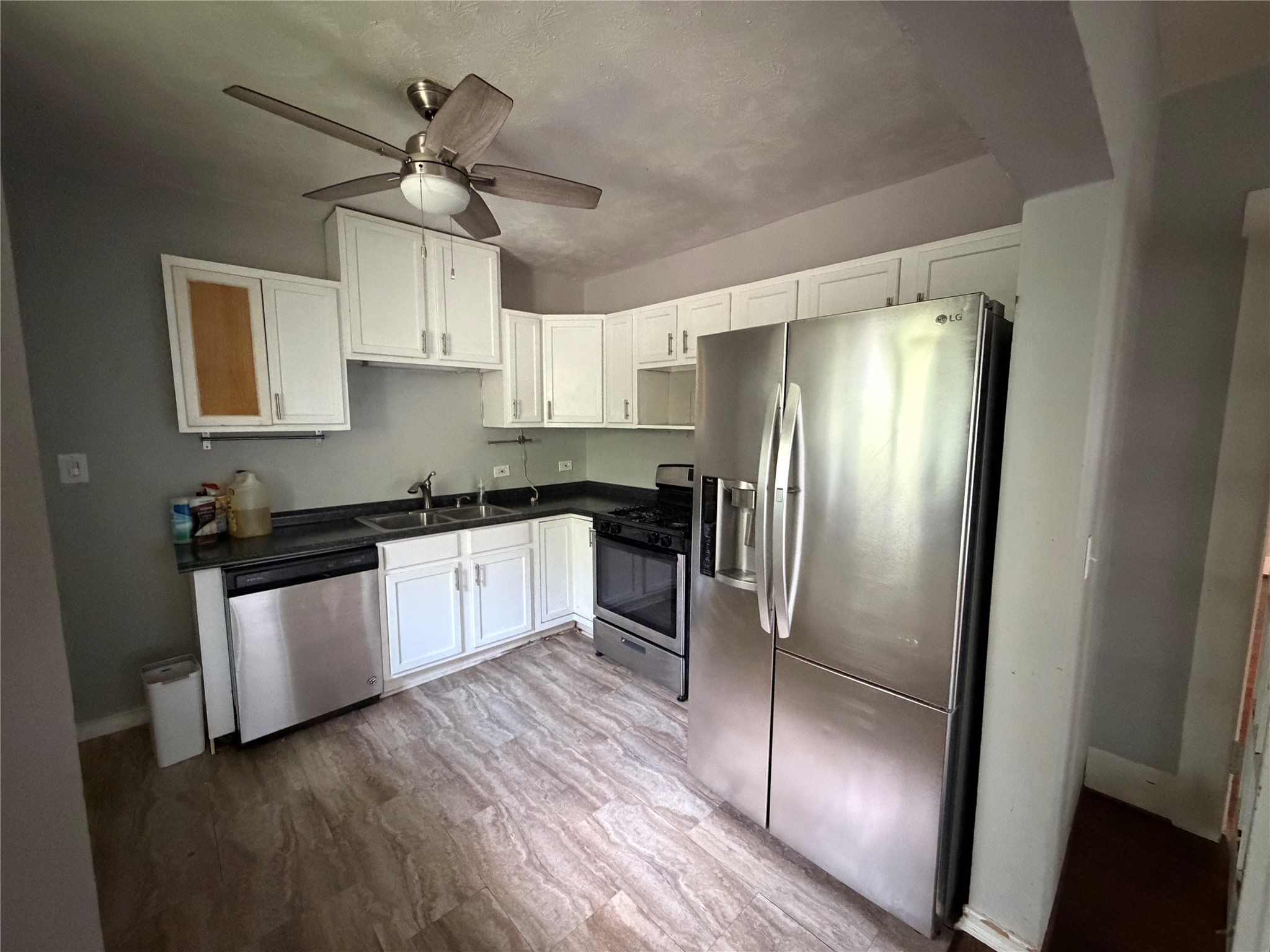 1400 W Chestnut Denison TX 75021