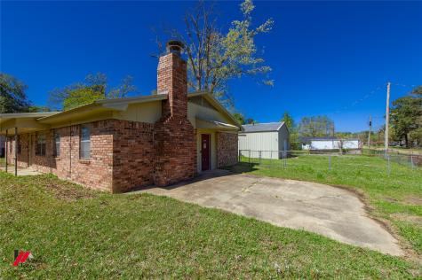 1120 Pine Street Waskom TX 75692