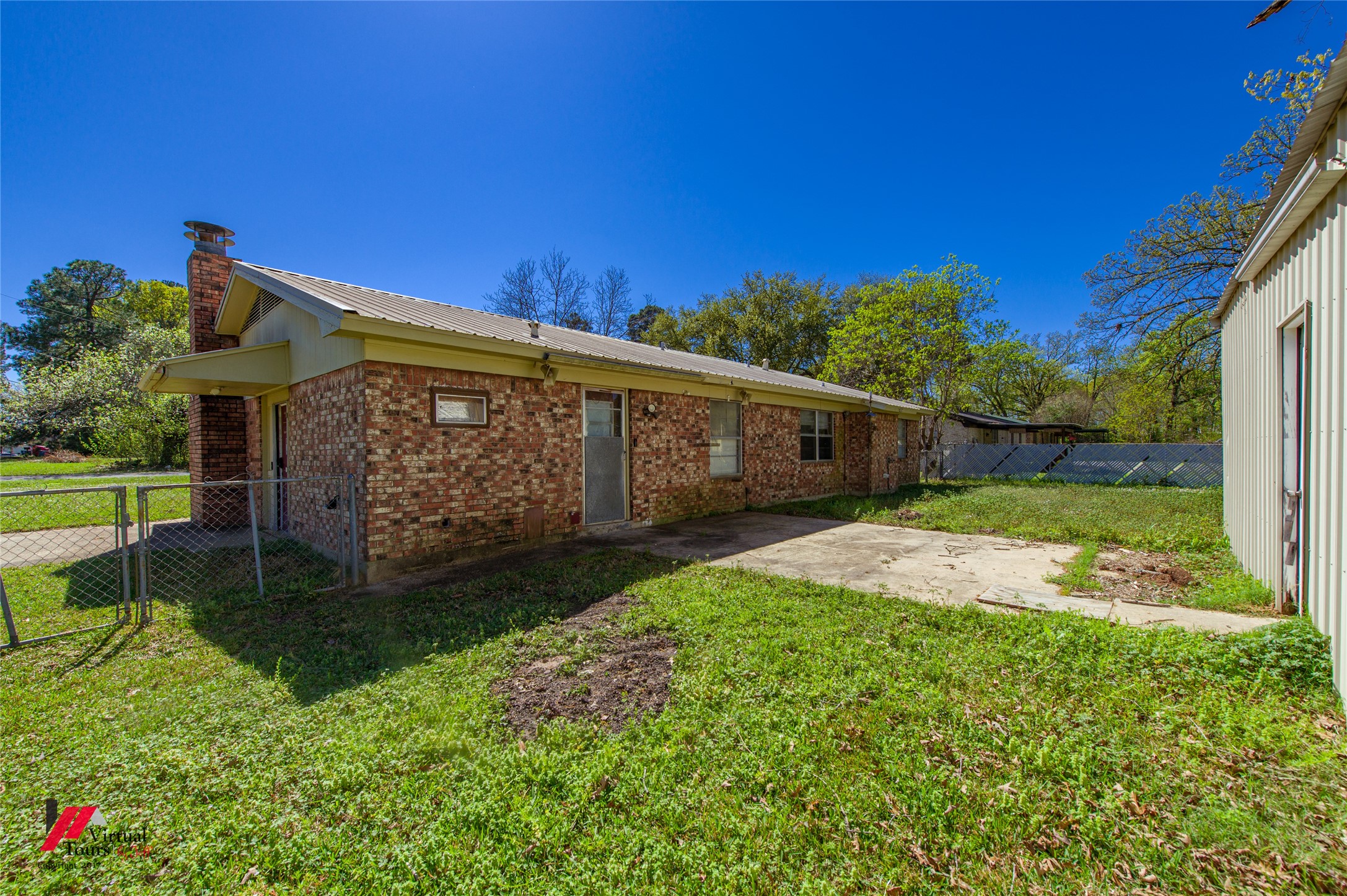1120 Pine Street Waskom TX 75692