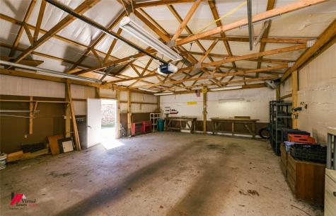 1120 Pine Street Waskom TX 75692