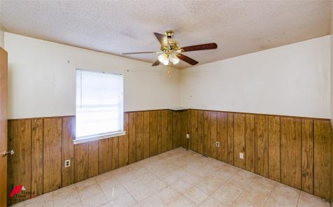 1120 Pine Street Waskom TX 75692