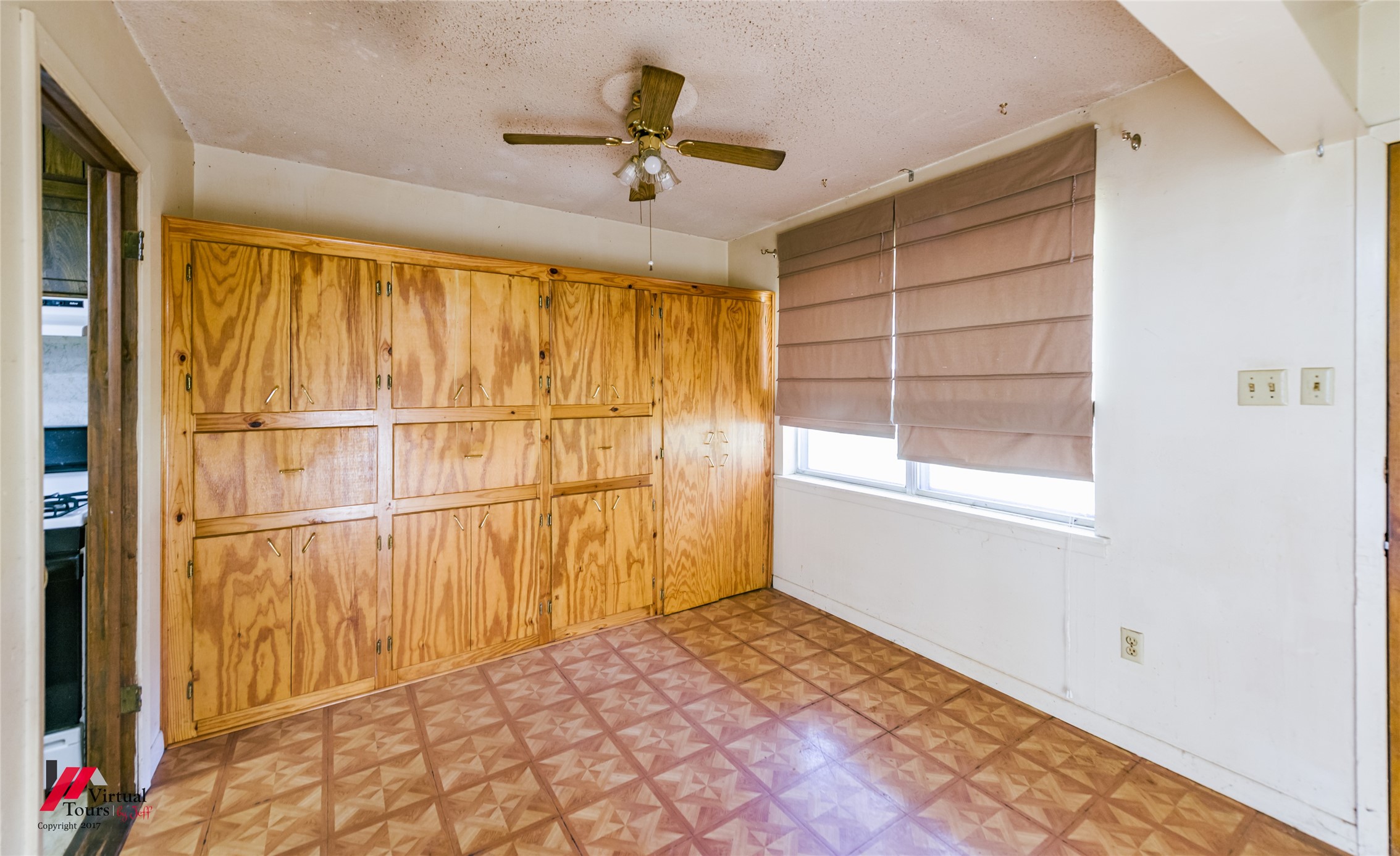 1120 Pine Street Waskom TX 75692
