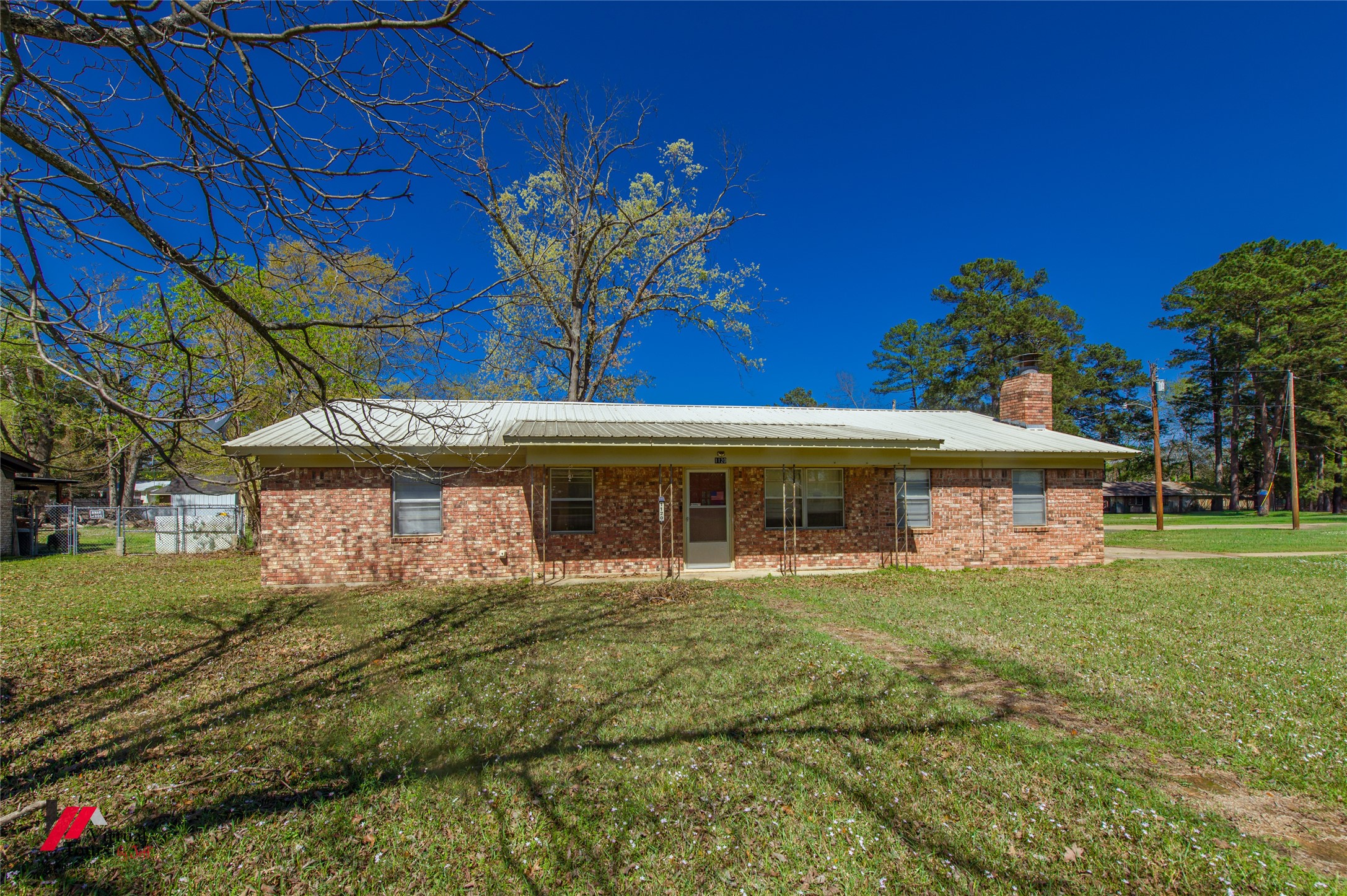 1120 Pine Street Waskom TX 75692