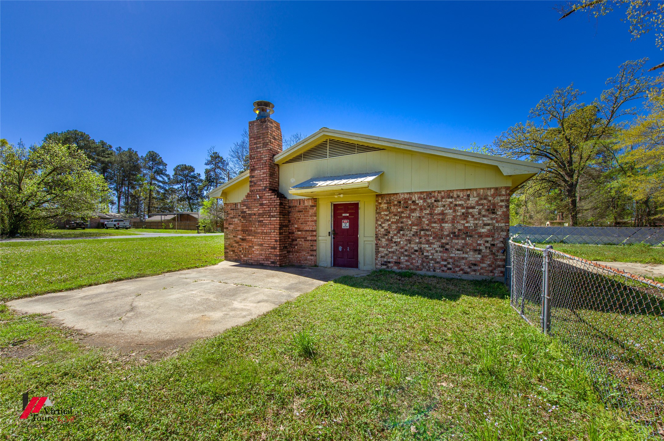 1120 Pine Street Waskom TX 75692