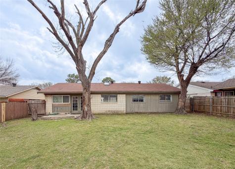 1225 Palisades Drive Lewisville TX 75067