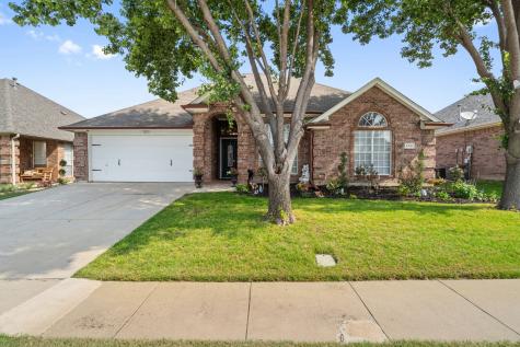 2721 Flint Rock Drive Fort Worth TX 76131
