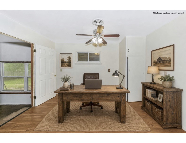 1916 Valley Lane Arlington TX 76013