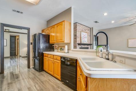 9928 Wandering Way Street Benbrook TX 76126