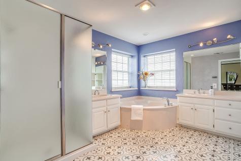 9928 Wandering Way Street Benbrook TX 76126