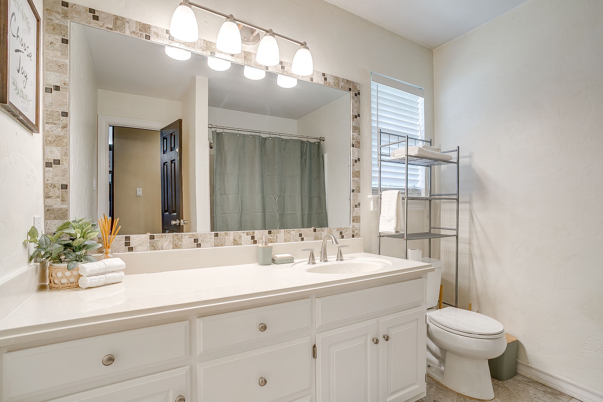 9928 Wandering Way Street Benbrook TX 76126