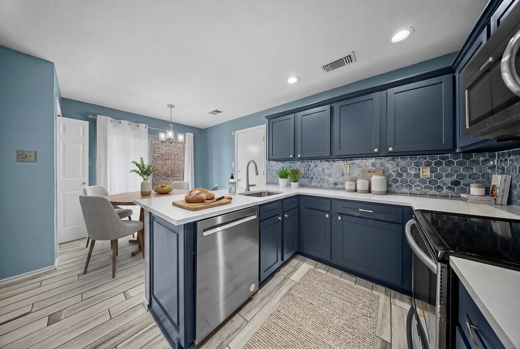 6144 Jereme Trail Dallas TX 75252
