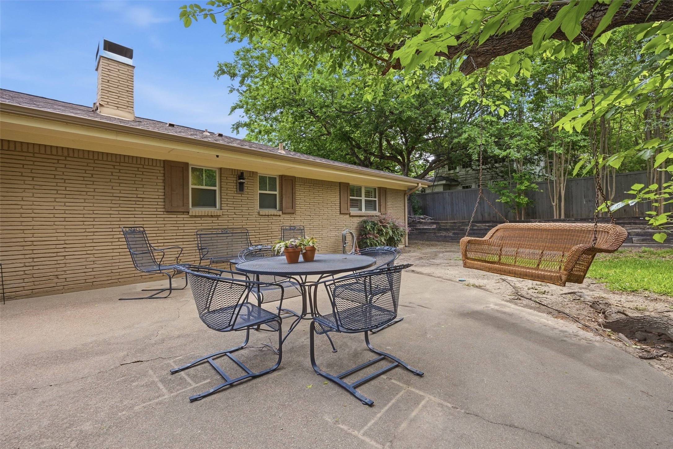 1700 Saxony Road Fort Worth TX 76116