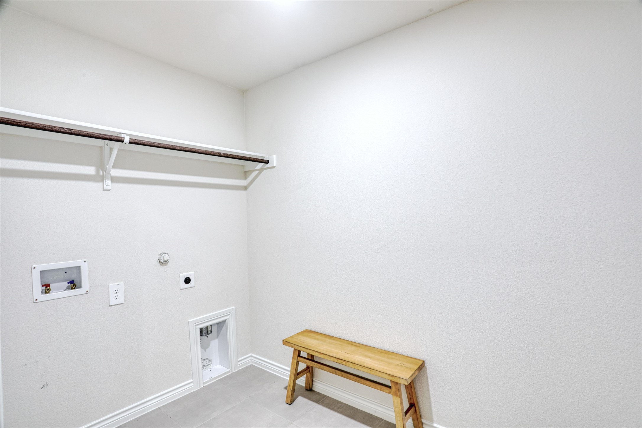 9813 Daisy Mae Lane Aubrey TX 76227