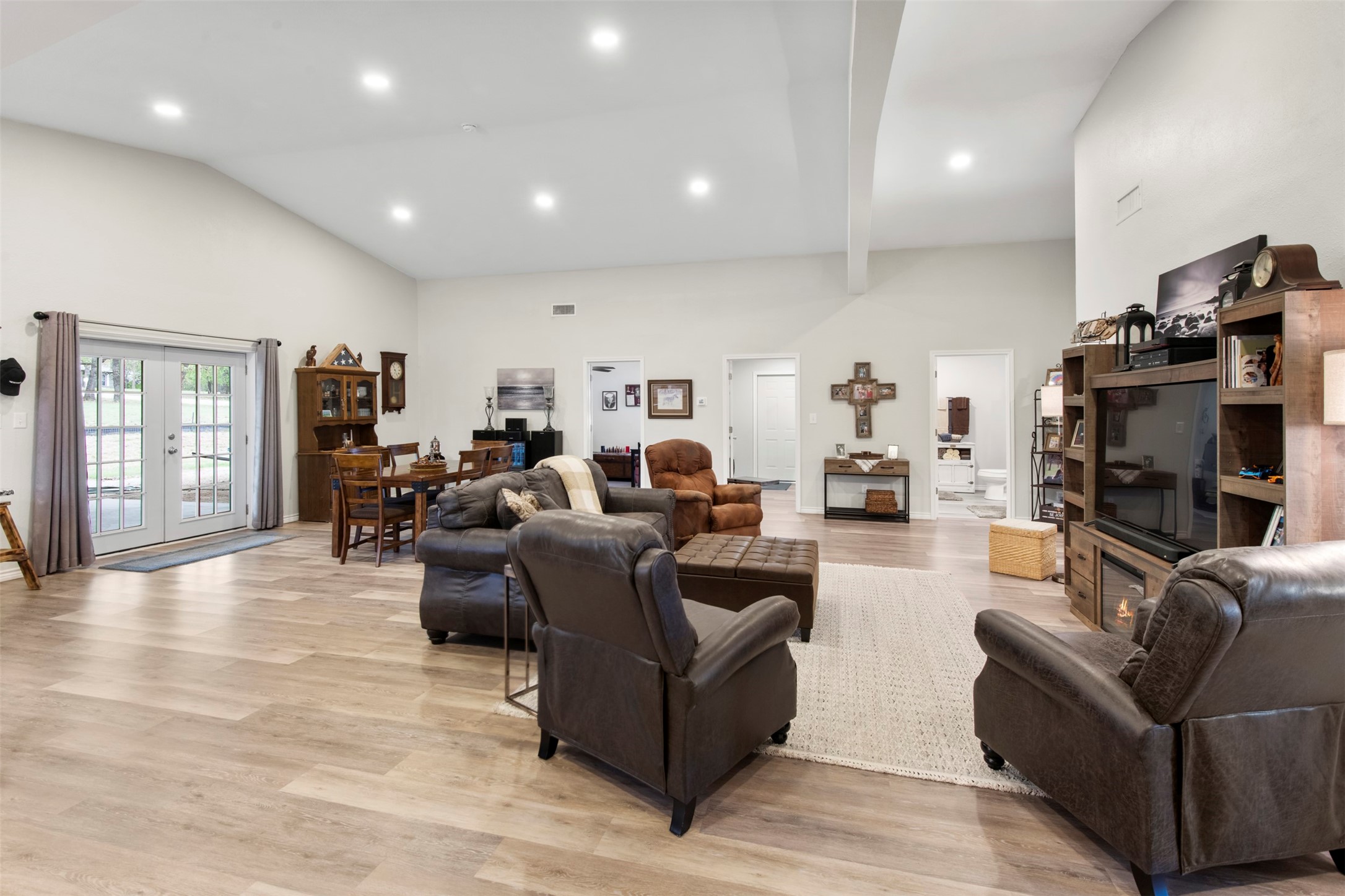 346 Nocona Drive Nocona TX 76255