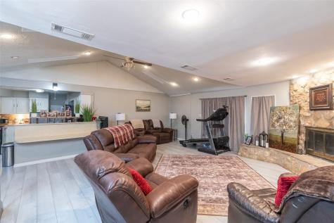 1111 Beall Street Sweetwater TX 79556