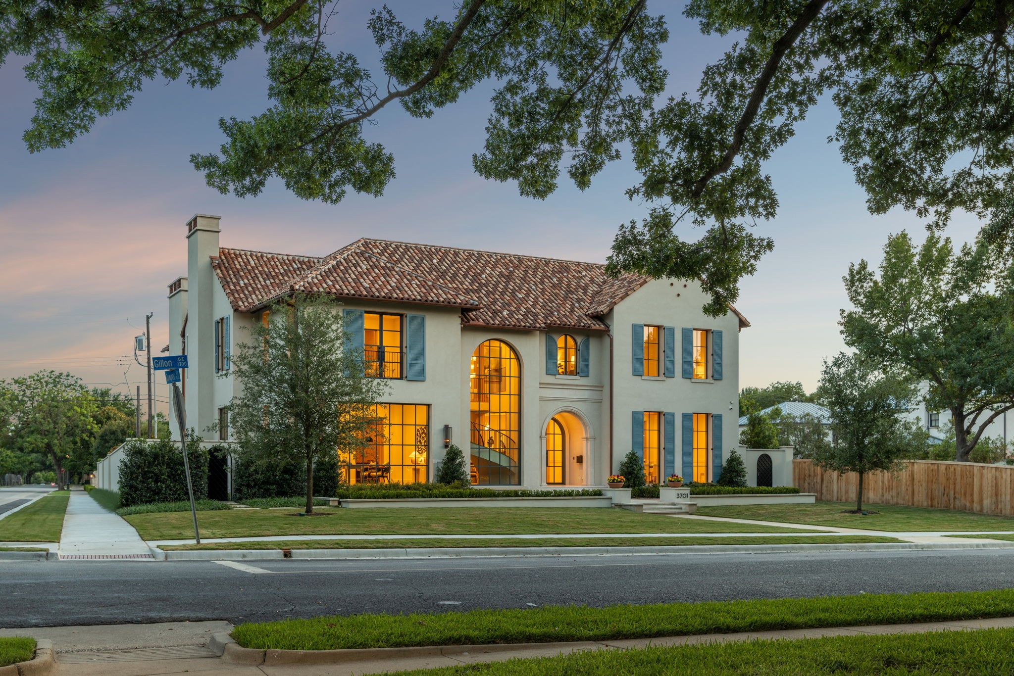 3701 Gillon Avenue Highland Park TX 75205