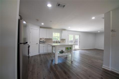 2617 Sandstone Drive Dallas TX 75227