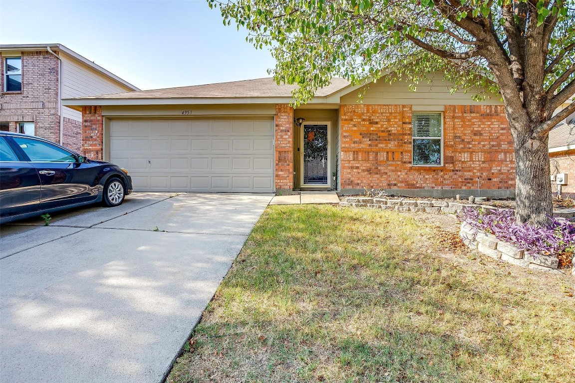 4953 Creek Ridge Trail Fort Worth TX 76179