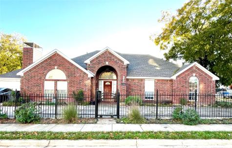 4720 San Jacinto Street Dallas TX 75204