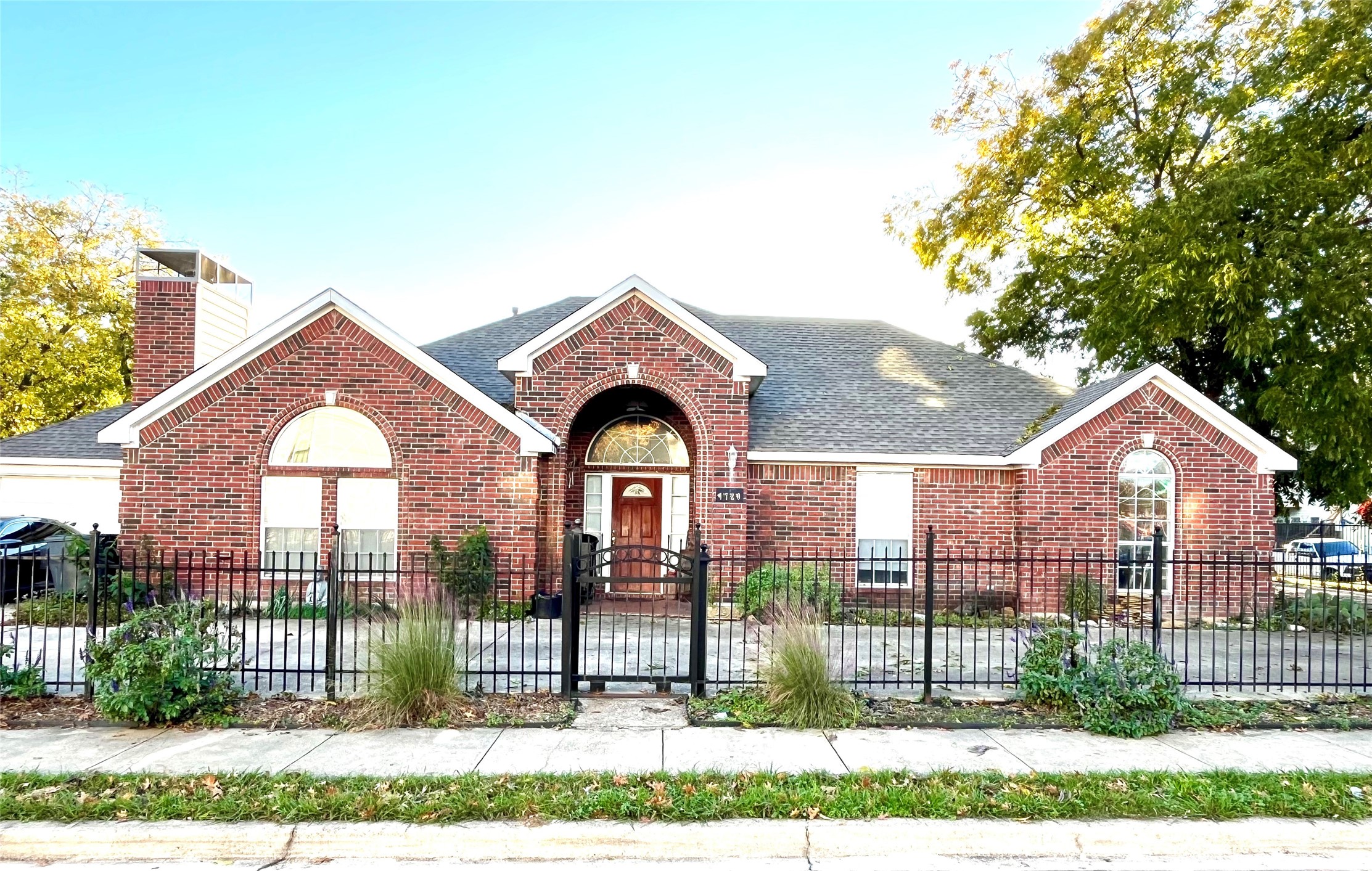 4720 San Jacinto Street Dallas TX 75204