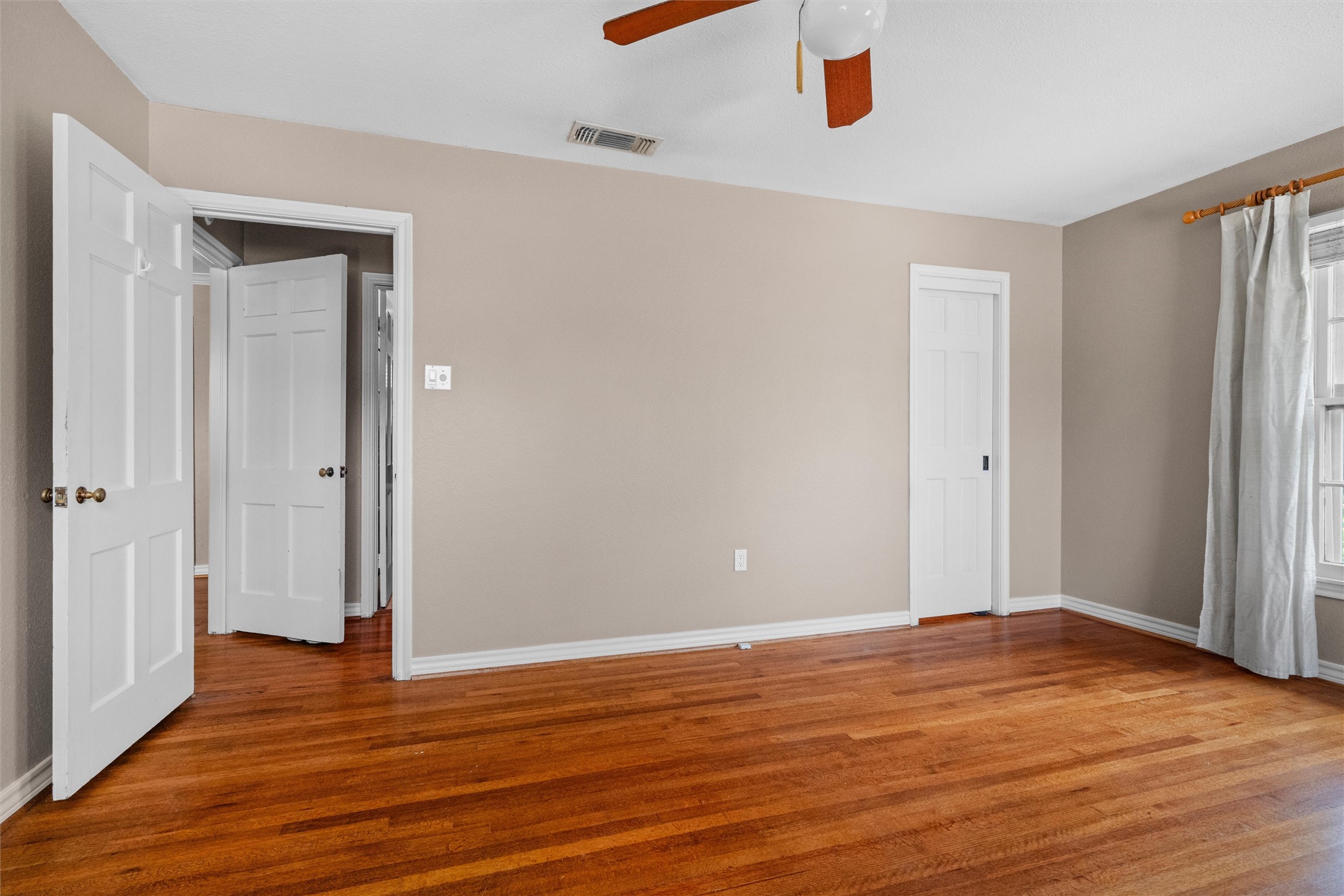 3744 Somerset Lane Fort Worth TX 76109