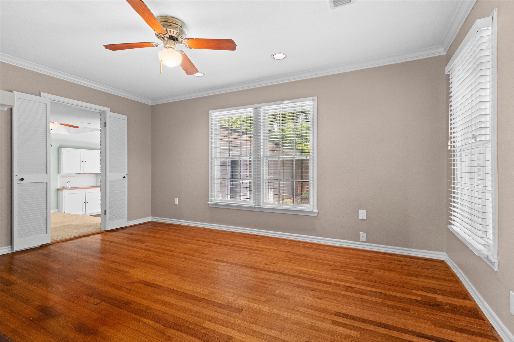 3744 Somerset Lane Fort Worth TX 76109
