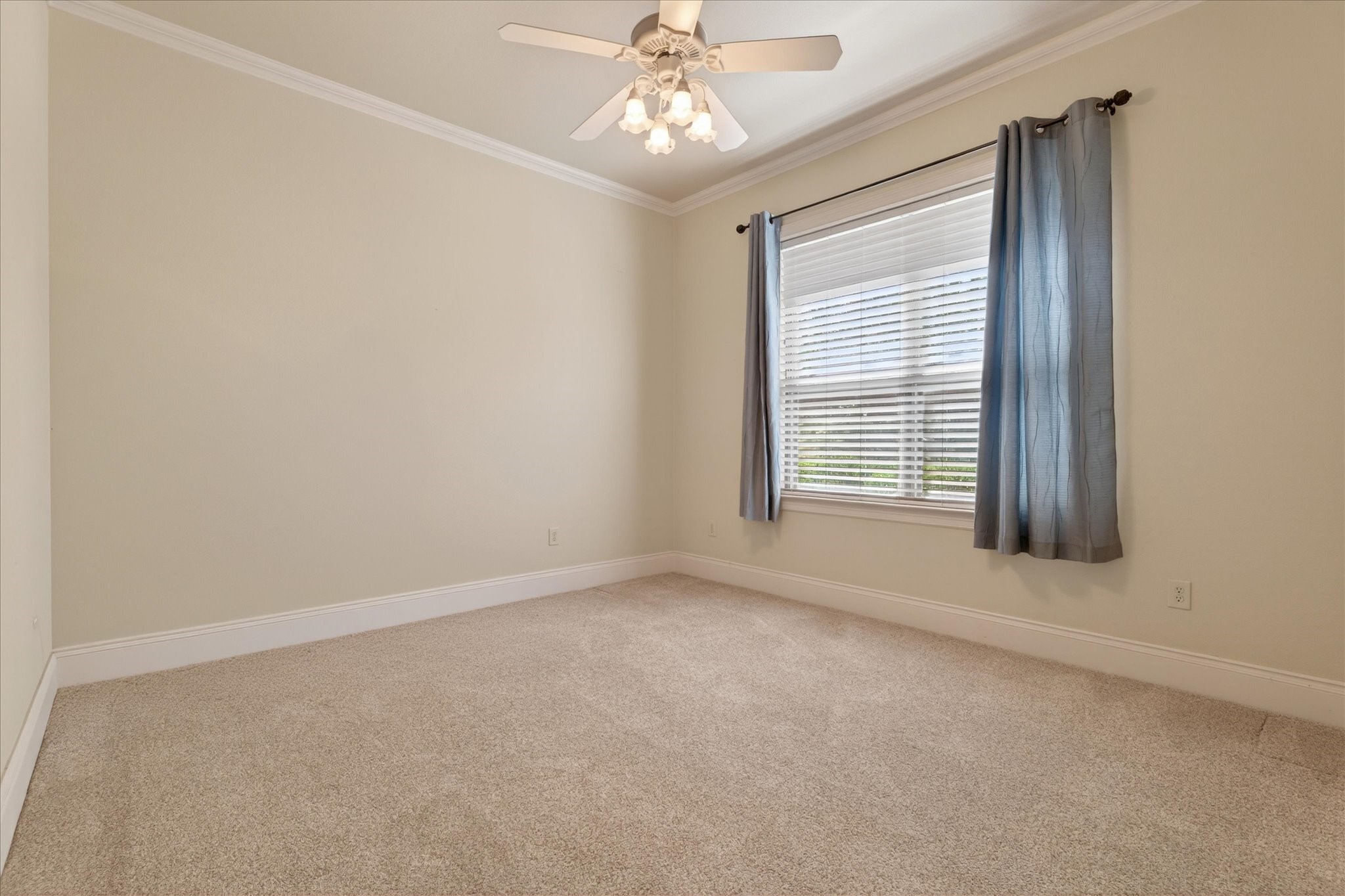 3504 Falcon Court Denton TX 76210