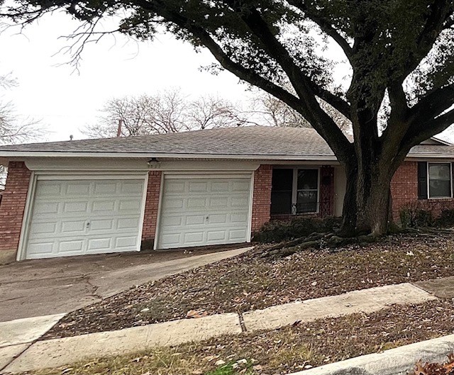 8629 Barclay Street Dallas TX 75227