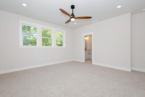 418 W 4th Street Justin TX 76247