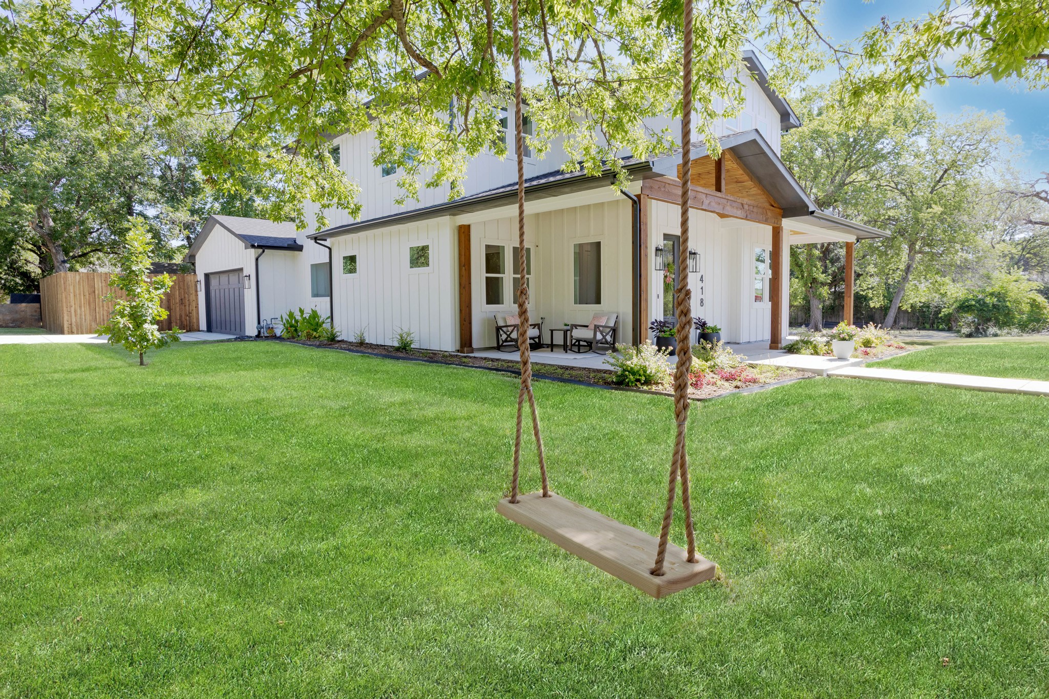418 W 4th Street Justin TX 76247