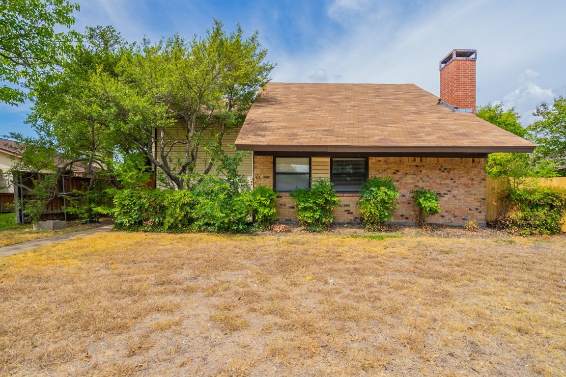 3437 Castle Rock Lane Garland TX 75044