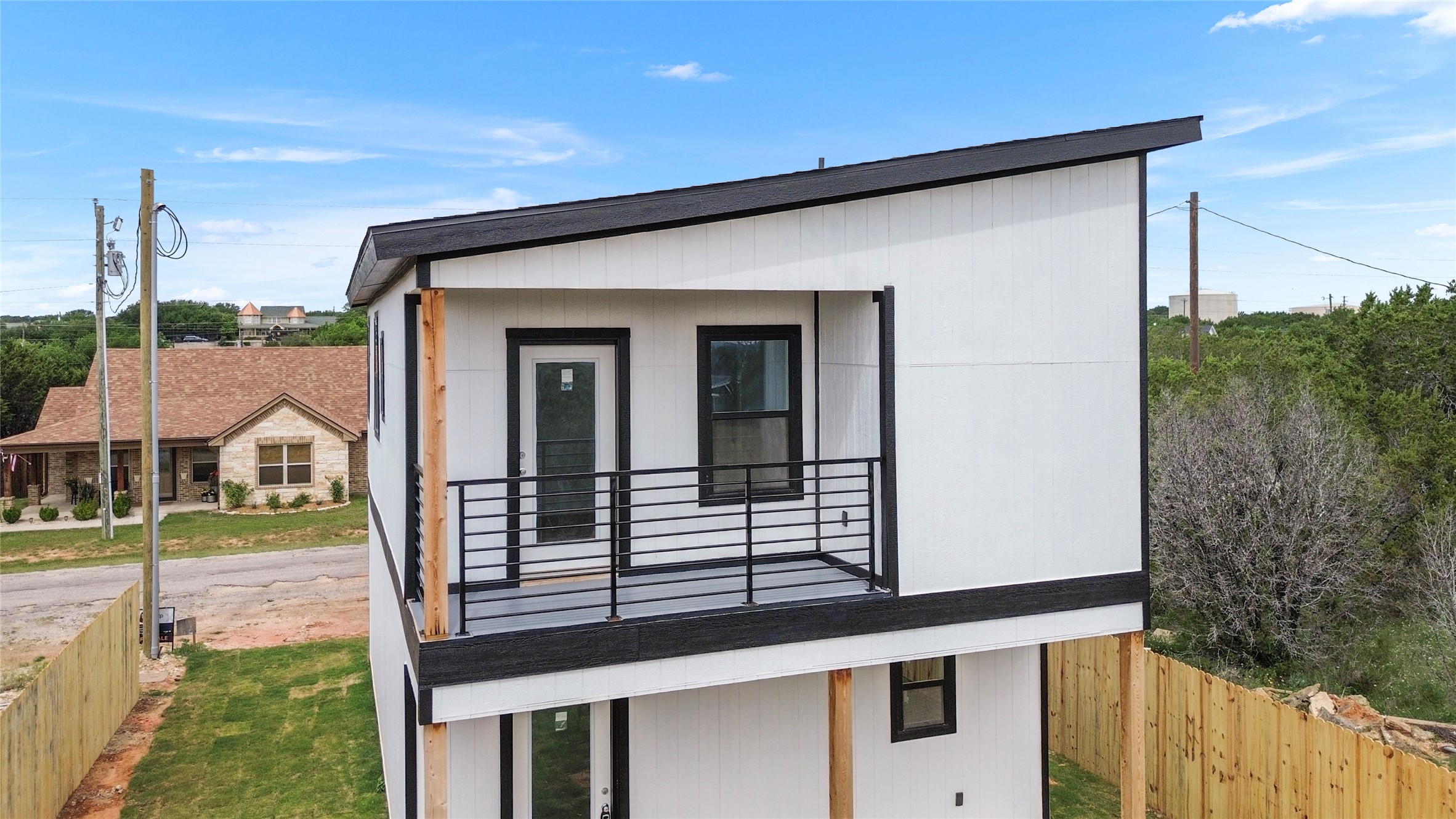 2222 Cedarwood Trail Granbury TX 76048