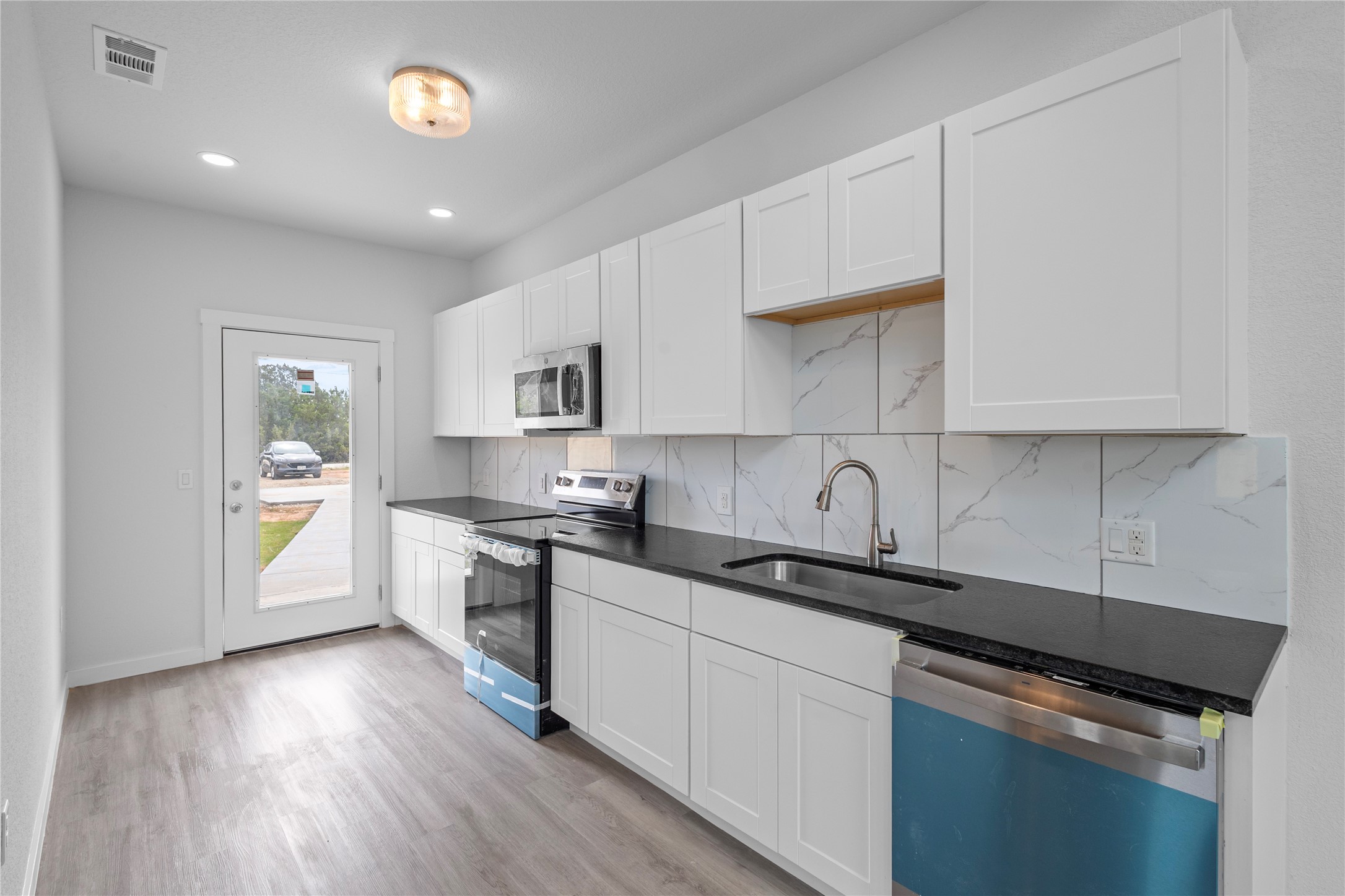 2222 Cedarwood Trail Granbury TX 76048