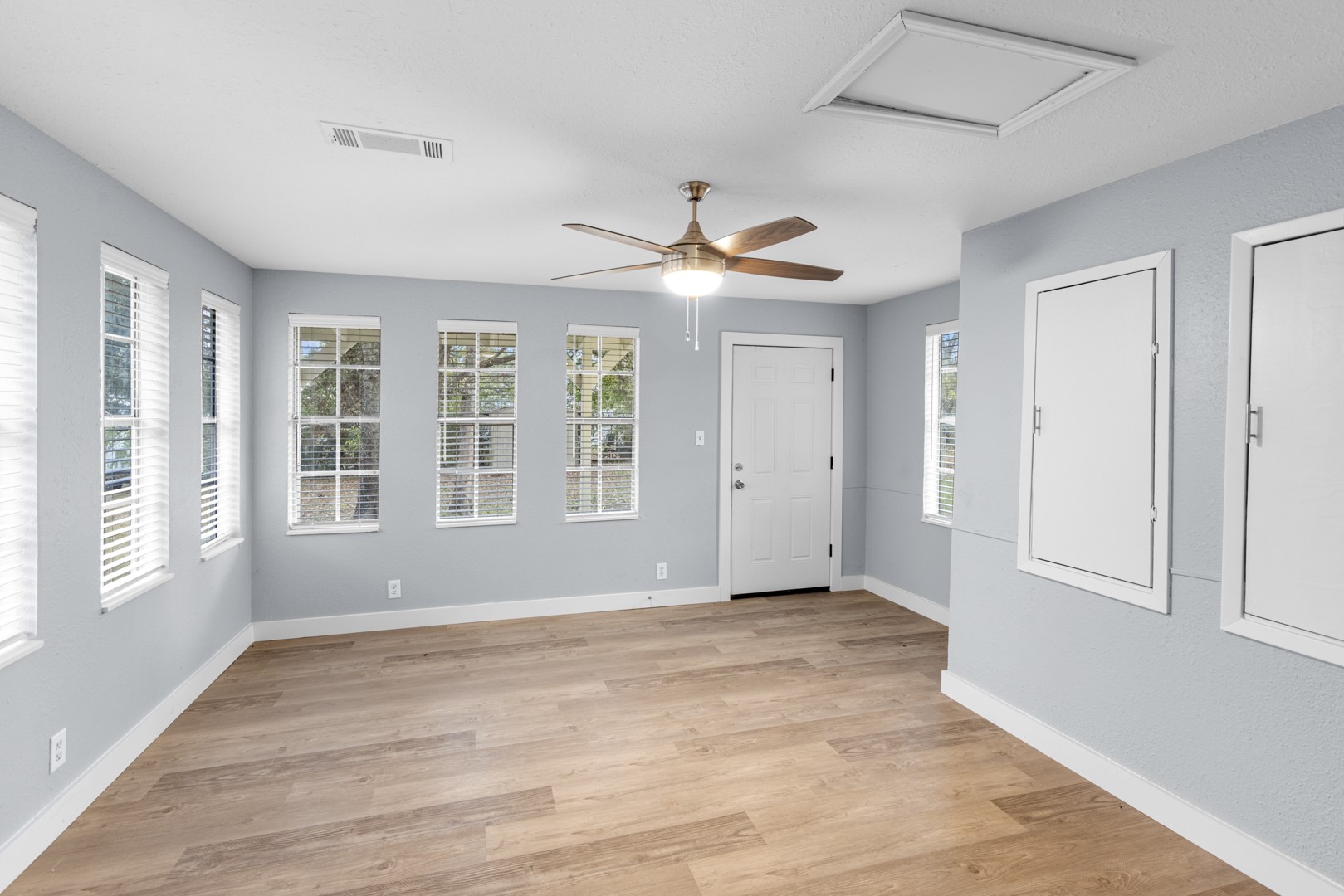 10474 Apache Wills Point TX 75169