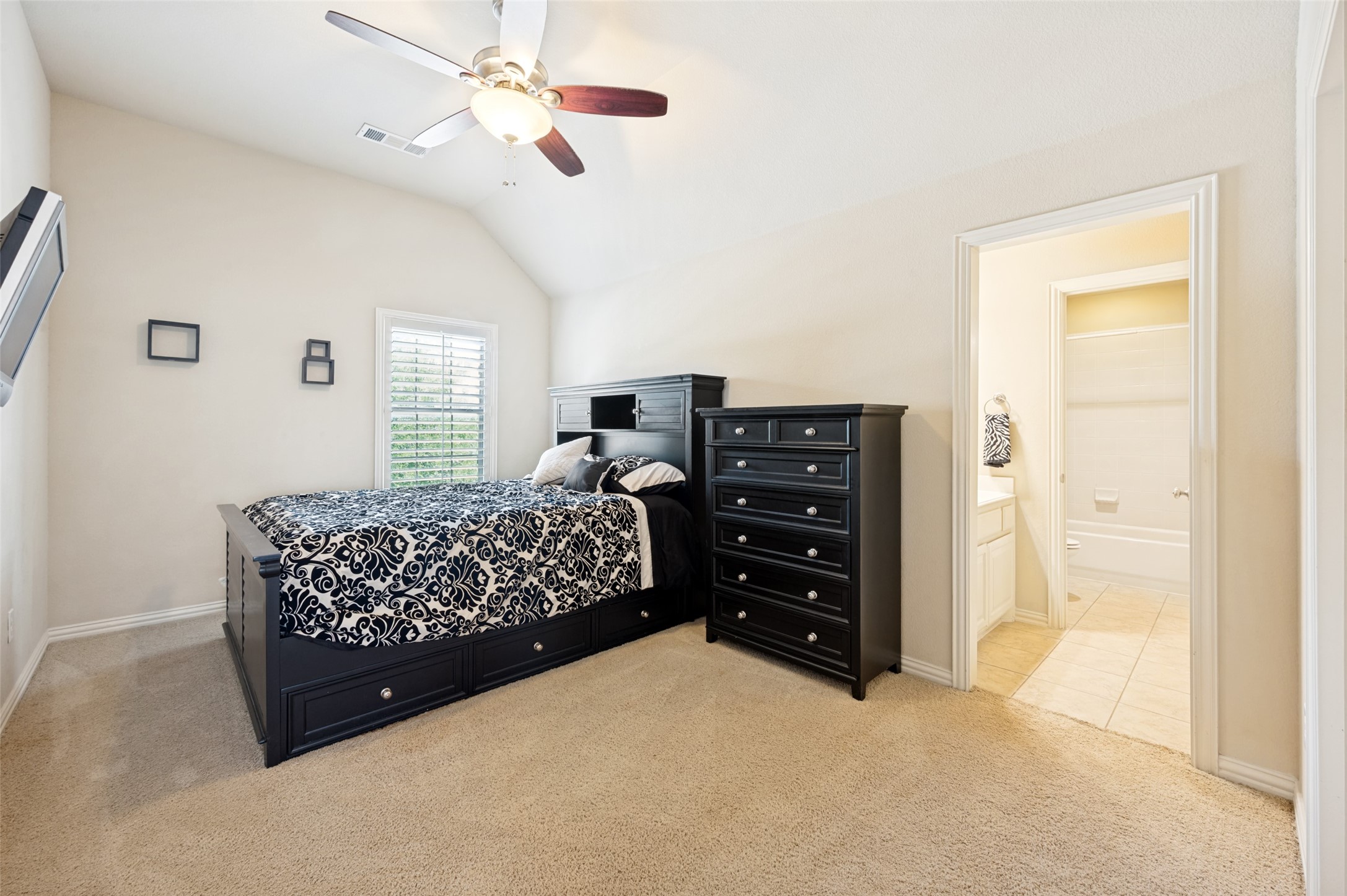 416 Mordred Lane Lewisville TX 75056