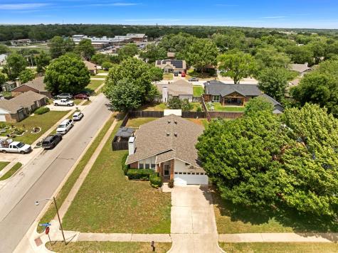 5901 Chisholm Trail Haltom City TX 76148