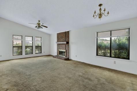 5901 Chisholm Trail Haltom City TX 76148