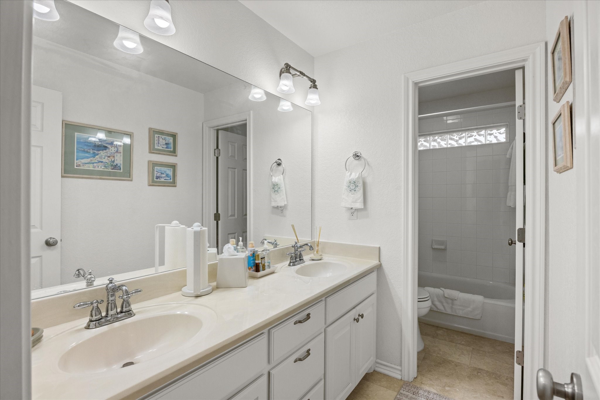 2102 Wood Duck Lane Granbury TX 76049