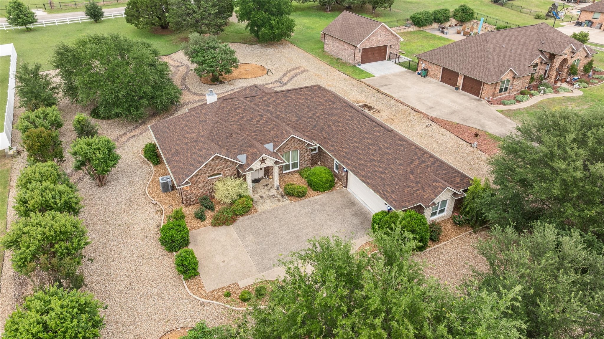 2102 Wood Duck Lane Granbury TX 76049