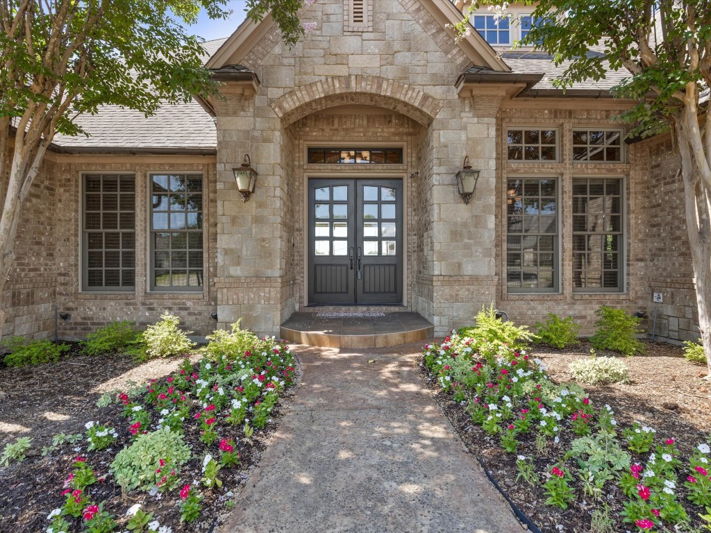 1210 Falcon Ridge Drive Kennedale TX 76060
