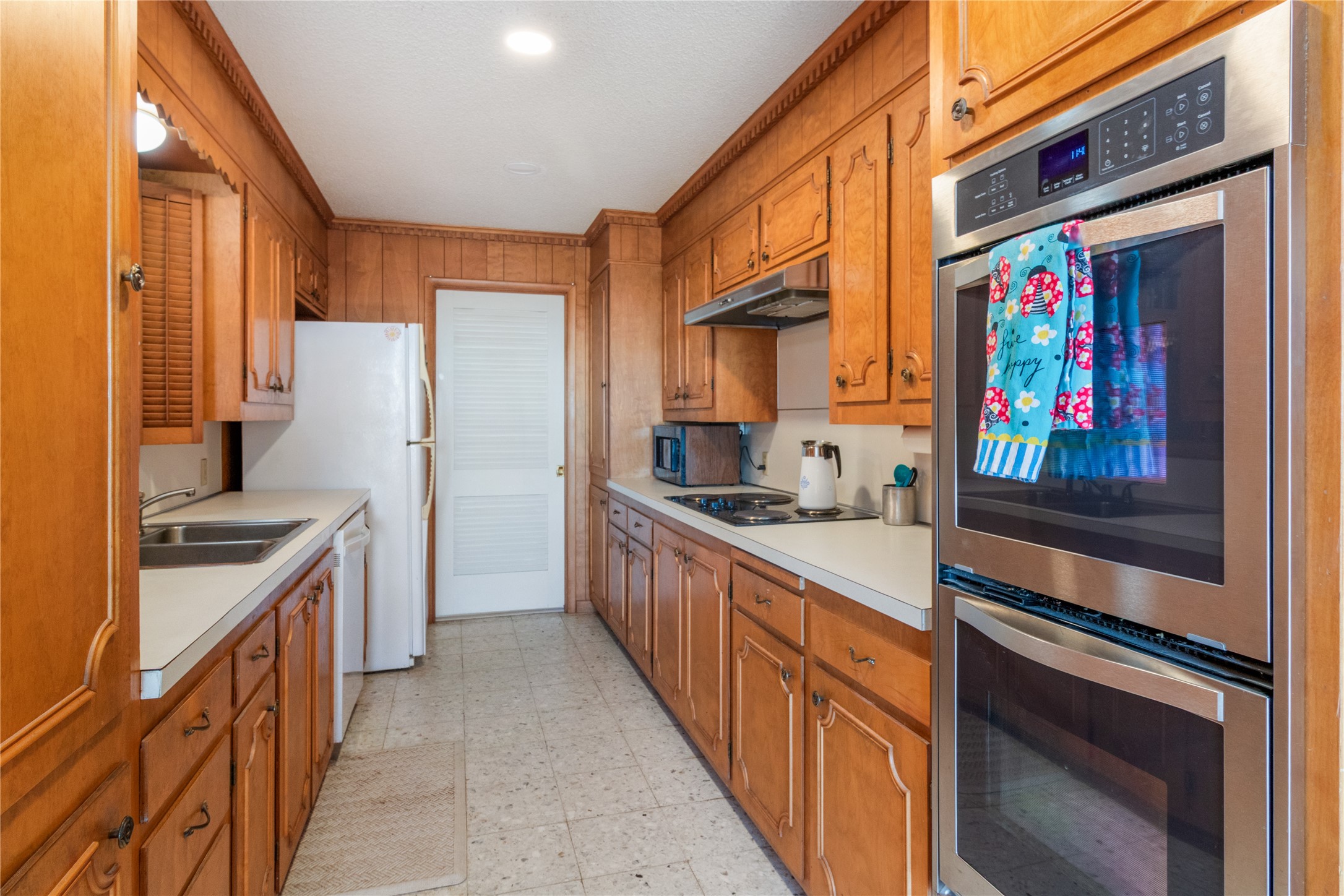 1111 Hillcrest Street Coleman TX 76834