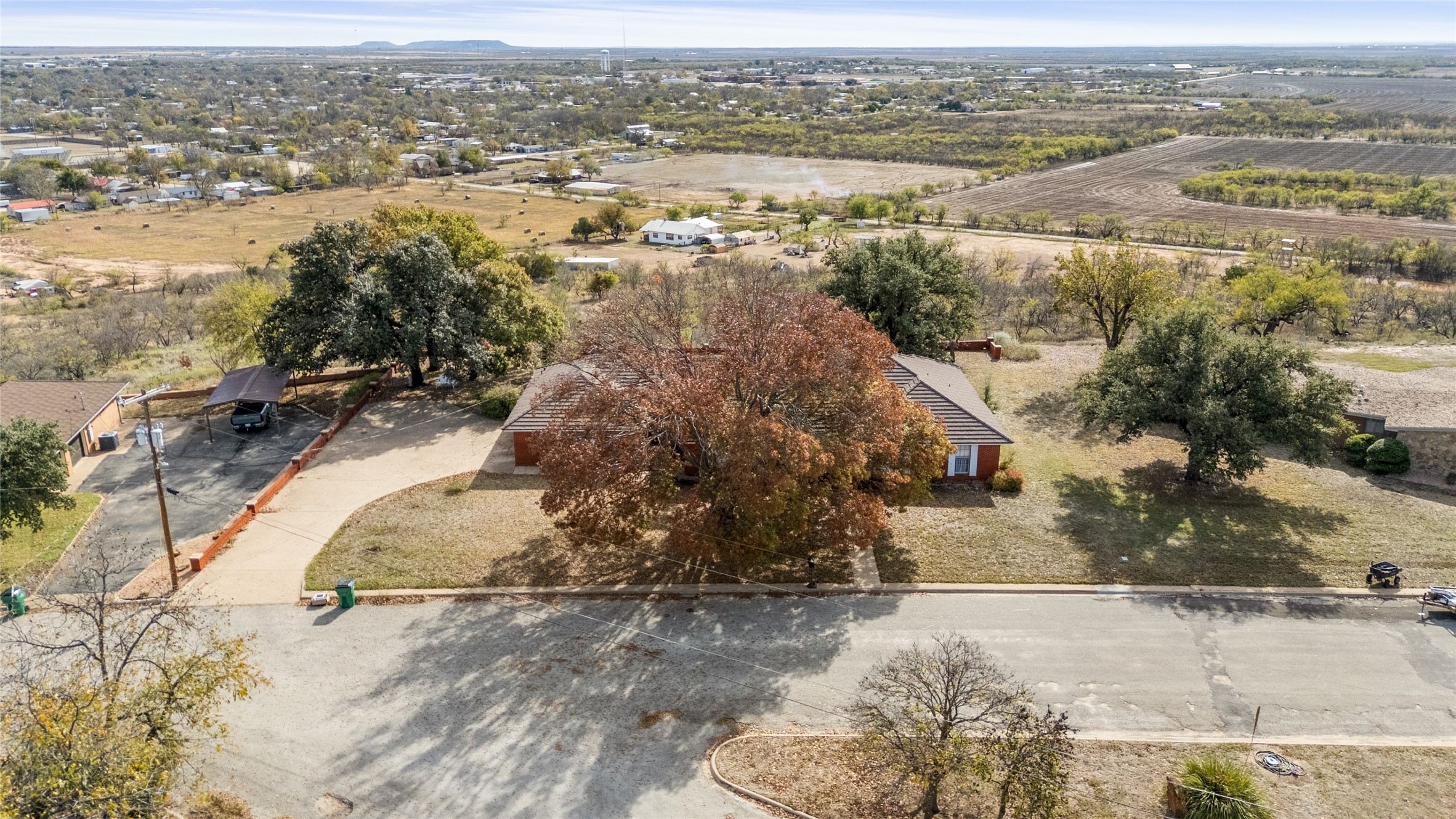 1111 Hillcrest Street Coleman TX 76834