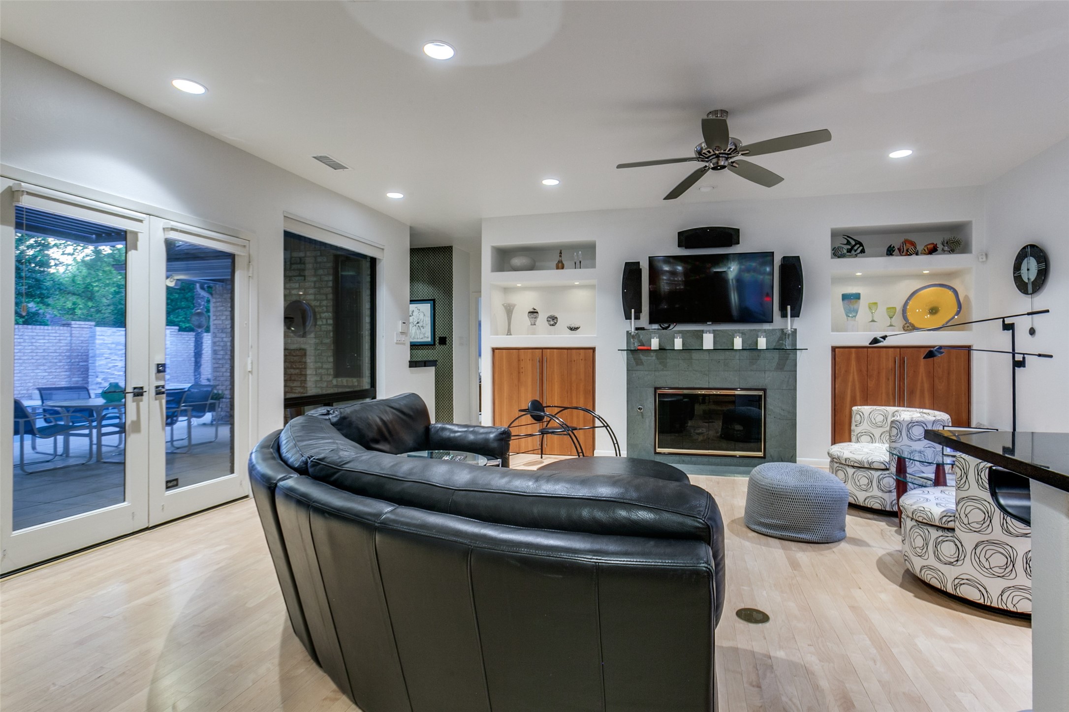 5804 Preston Fairways Drive Dallas TX 75252